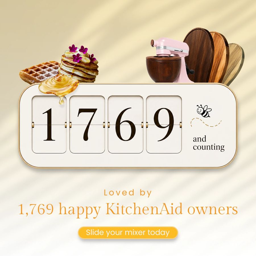 Proof as a flip-clock: 1,769 owners, with pancakes, honey and the bee.